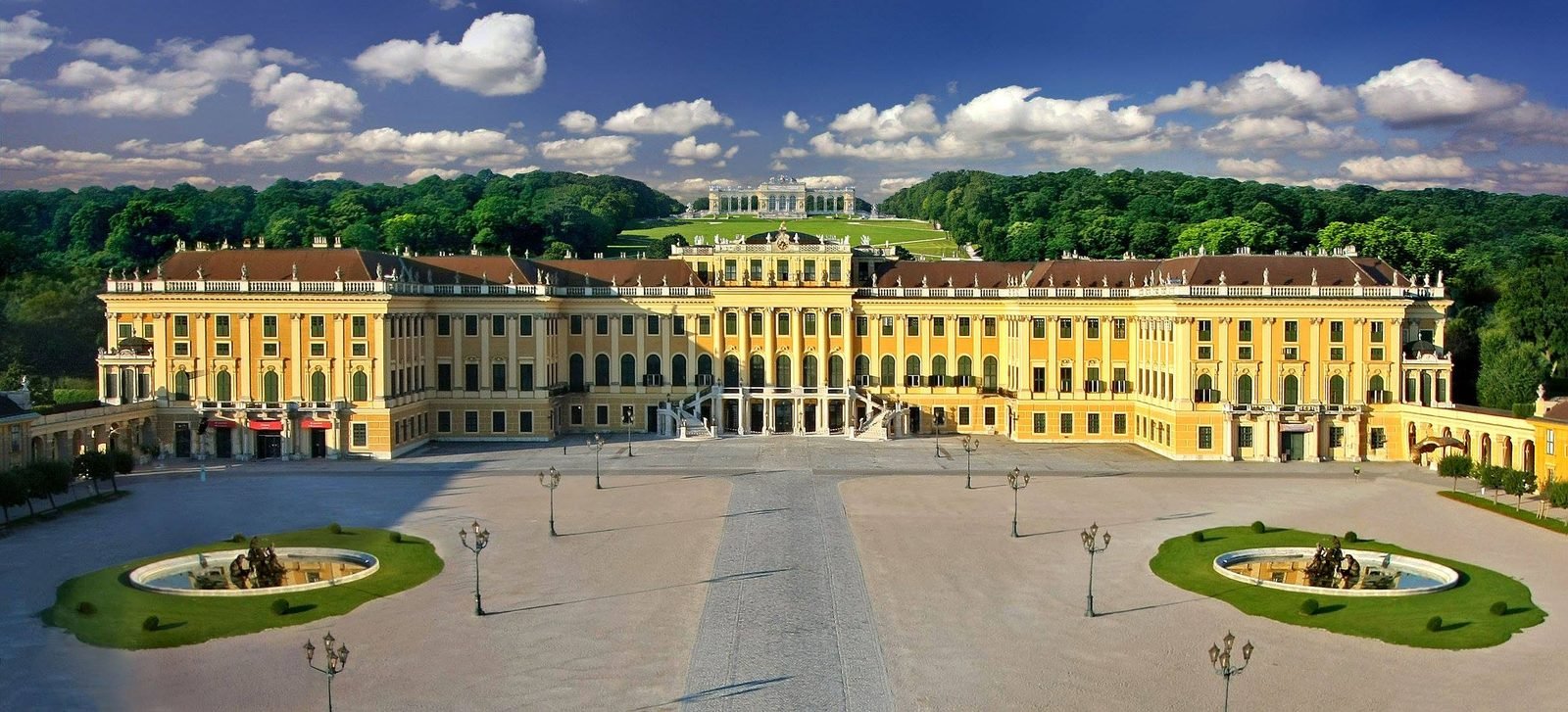 [Enter Budapest and exit Paris] 7 Days 6 Nights Traveling Through Hungary, Austria,  Germany, Netherlands, Belgium, and France