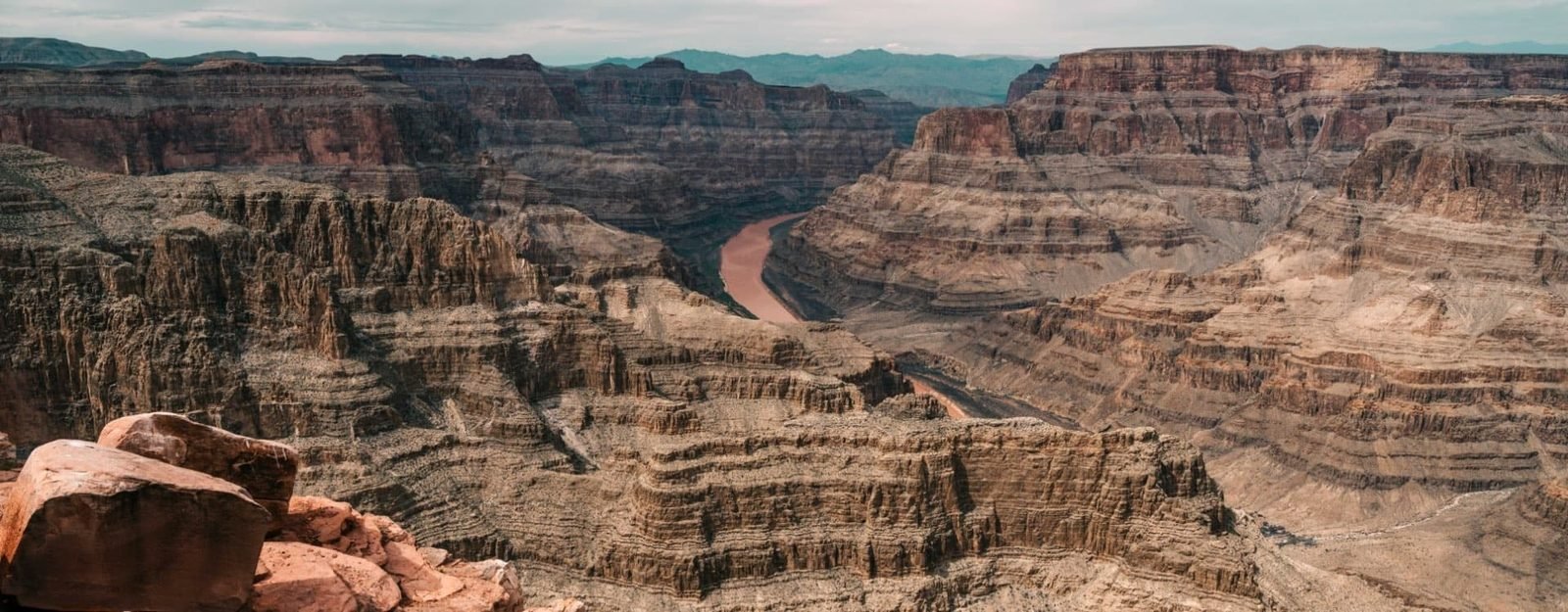 Grand Canyon West + Hoover Dam + Stonehenge 1-Day Tour (Lunch Included)