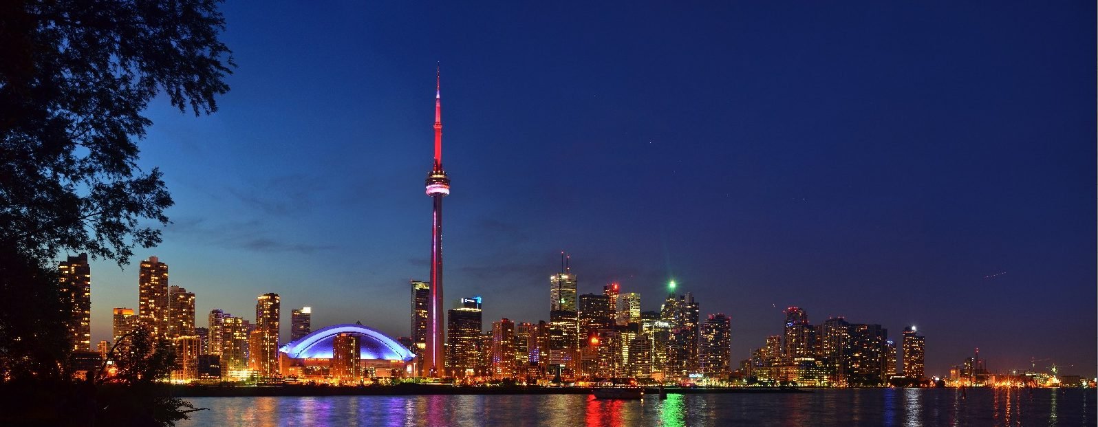 1 Day Sightseeing in Toronto City
