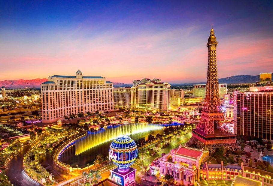 Los Angeles + Grand Canyon National Park + Antelope Canyon + Bryce Canyon National Park + Grand Teton National Park + Yellowstone National Park + Salt Lake City 6-day Tour