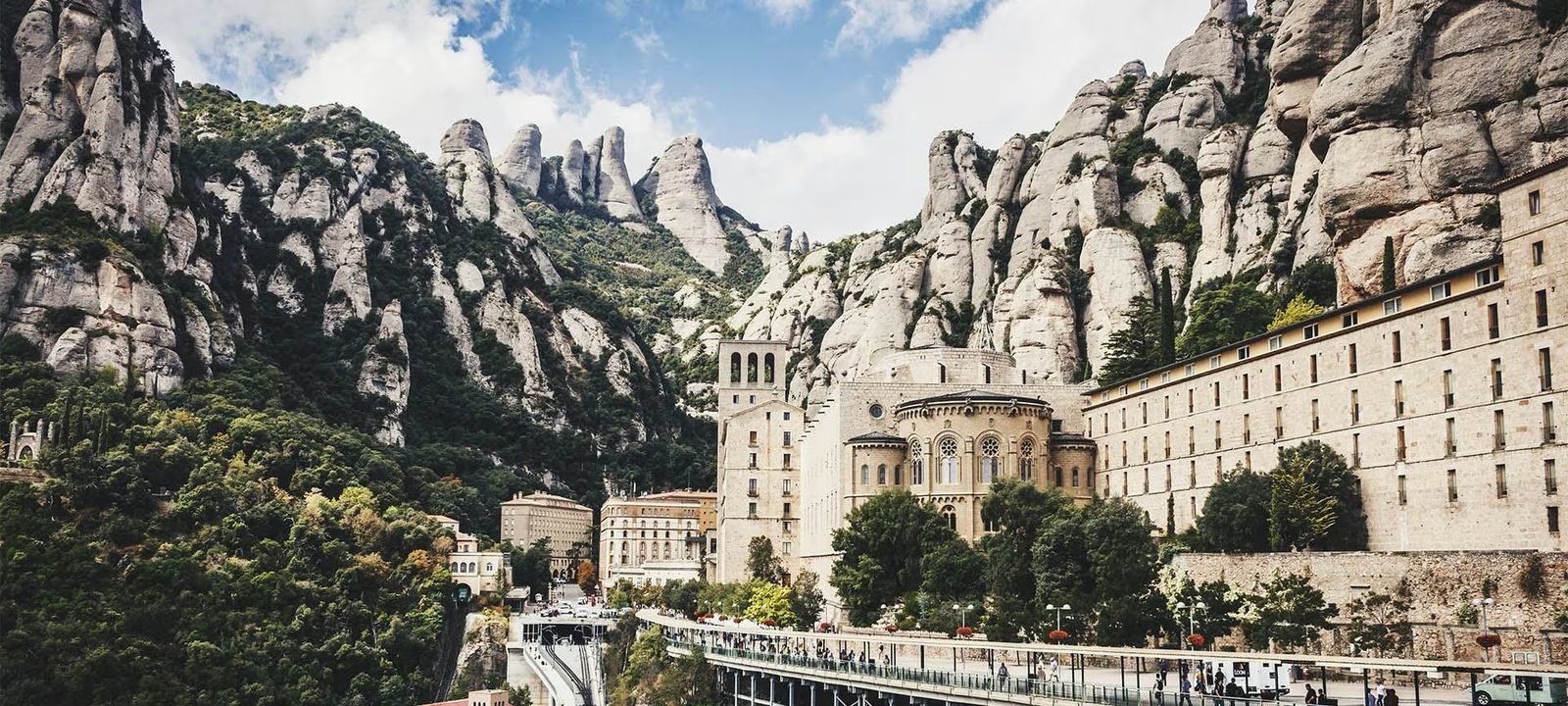 [Romantic Orange Route] 7 Days 6 Nights Across Paris, Avignon, Arles, Barcelona,  San Sebastian, Bordeaux, and Chambord Castle Romantic Southern France & Passionate Spanish Loop