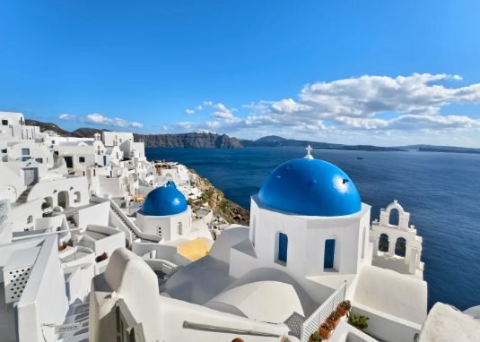 Greece: Athens, Mykonos, Santorini and Three Islands of Aegean 8 days 7-night Tour