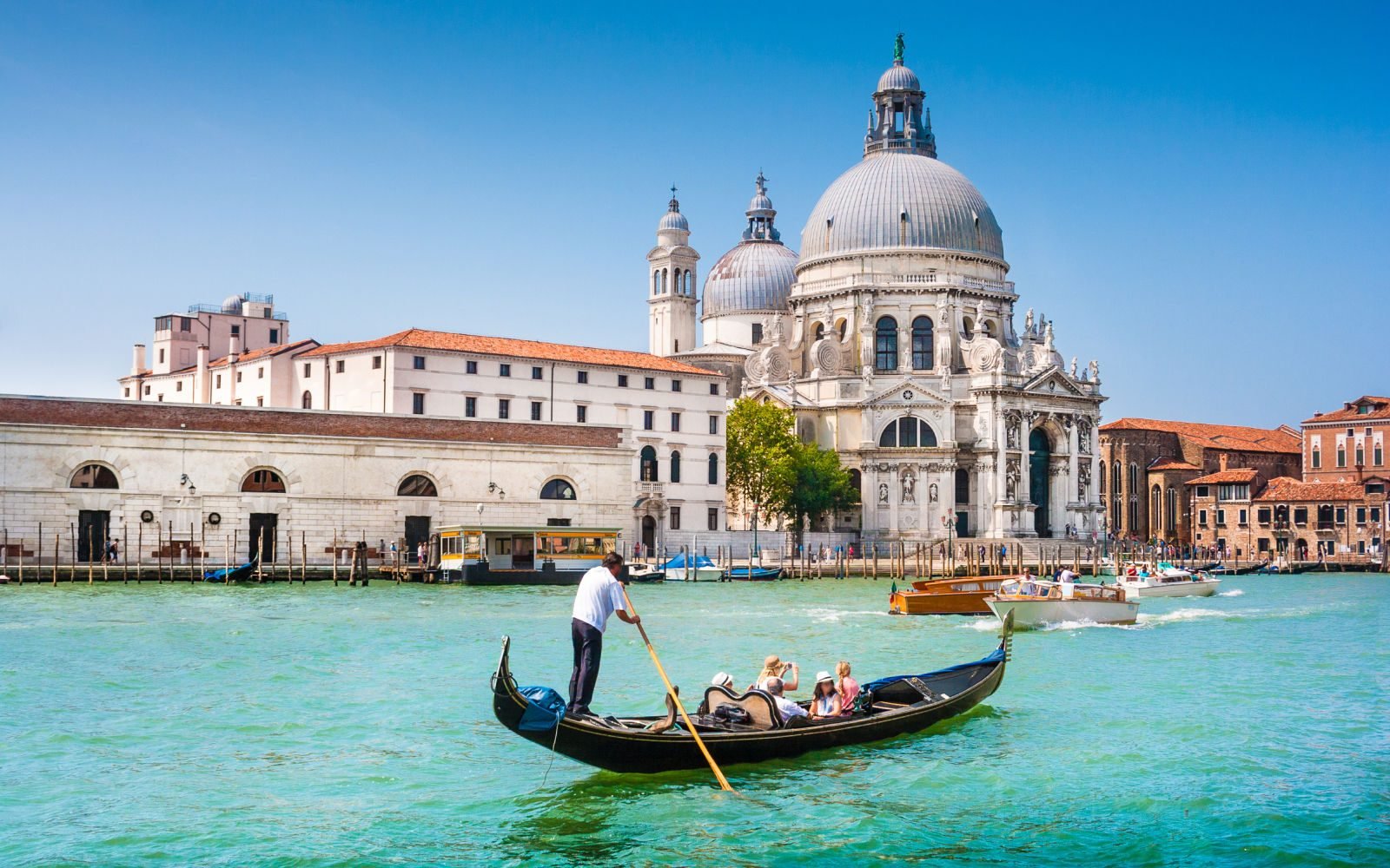 9 Days Through 5 Country Tour of Netherlands, Germany, France Switzerland, and  Italy | Across Cologne, Amsterdam, Brussels, Paris, Lucerne, Milan, Venice, and  Rome