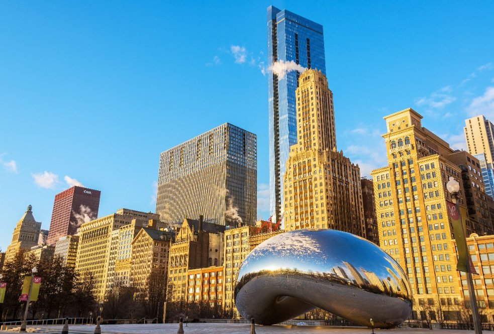 6 Day Tour Through Chicago, Milwaukee, Lake Huron, Lake Superior, Lake  Michigan, Traverse City, and Holland