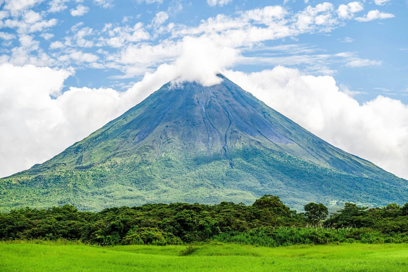 Costa Rica San José+ Poas Volcano National Park+ Hot Springs+ Free day 5-Day Tour