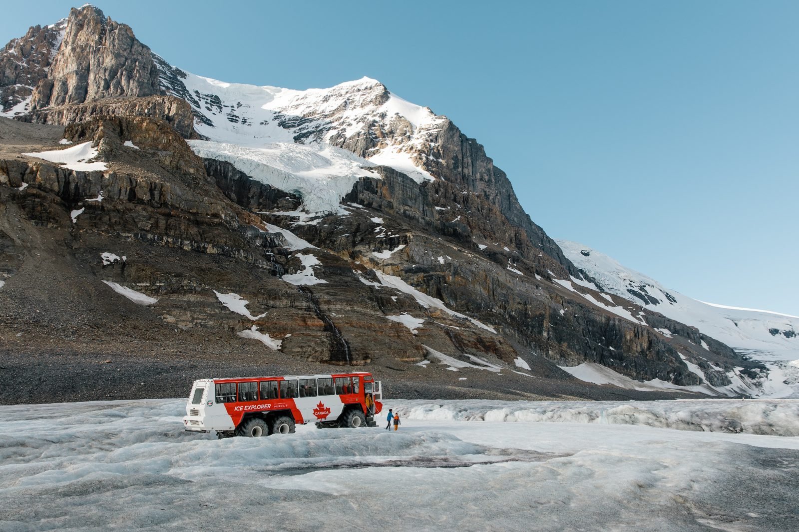 Calgary pick-up+Banff National Park + Yoho National Park+ Lake Louise + Columbia Icefield 4-Day Tour from Calgary