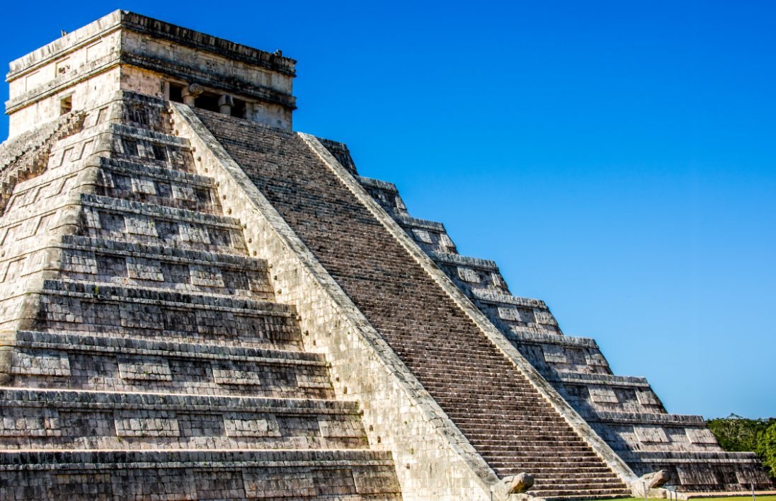 Dream Vacation in Cancun | Seek for romance & Explore the fusion of Mayan | 4-Day Adventurous Tour 