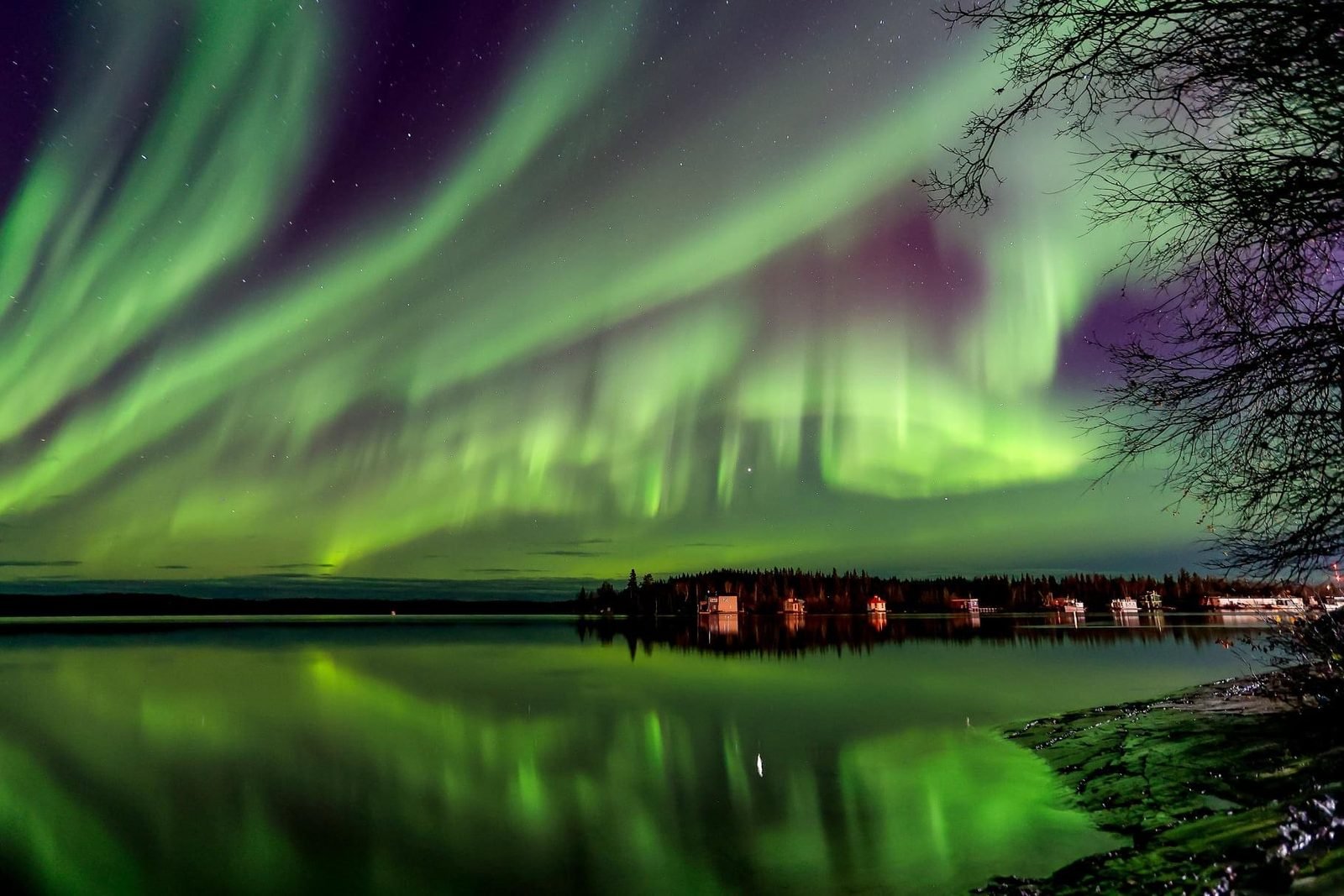 4-Day Aurora Viewing Tour in Yellowknife, Canada