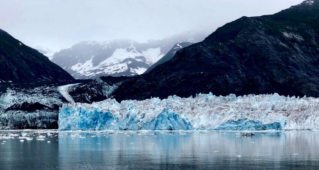 “Midnight Sun”2026 Alaska Summer Season Anchorage: 4 Days 3 Nights Essentials Tour