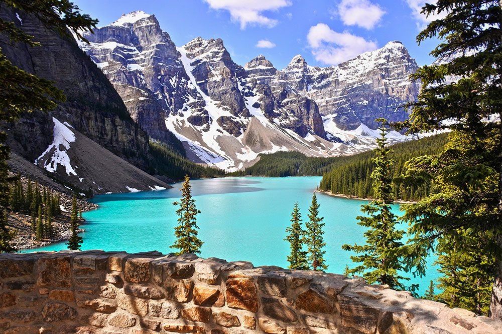 Vancouver Airport Pickup + Kamloops + Columbia Glacier + Banff National Park + Kelowna + Free Travel 6-Day Tour (Package, One Night Stay at 	Fairmont Chateau Lake Louise)