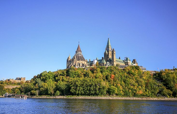 Toronto + Niagara Falls + Montreal + Ottawa + Quebec + Toronto City 6-Day Tour