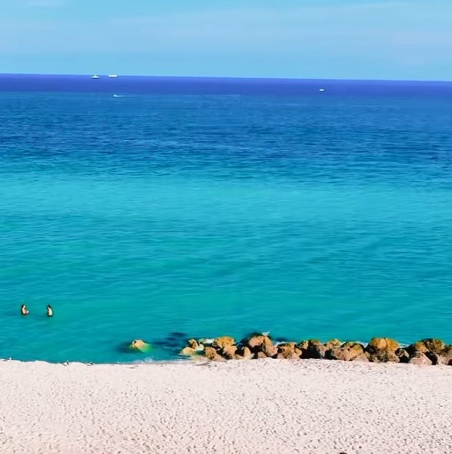 1 Day Heatwave Beach Exploration Tour