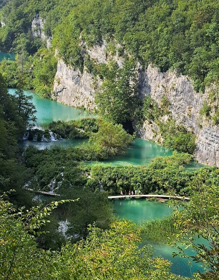 [Moving Brown Route] 7 Days 6 Nights Traveling Through Budapest, Zagreb, Zadar,  Dubrovnik, Sarajevo, and Belgrade